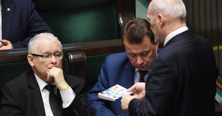 Najbardziej elitarnej jednostce polskiej armii brakuje maszyn. GROM musi wynajmować samoloty