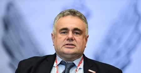 Sakiewicz traci wpływy w mediach publicznych. Jego ludzie znikają z TVP i Polskiego Radia