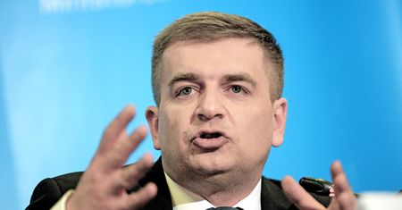 Oświadczenie majątkowe Bartosza Arłukowicza: ma naprawdę wysokie zobowiązania