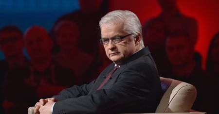Morawiecki "negocjował" wejście do UE. Cimoszewicz: "To są przechwałki Pinokia"