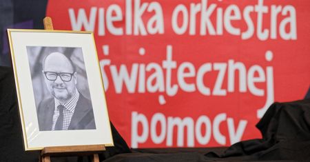 Apel rodziny ws. pogrzebu Adamowicza. Jest reakcja WOŚP