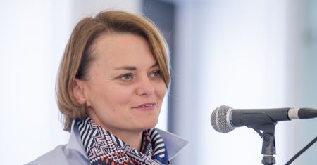 Każdy będzie mógł zarobić, sprzedając trochę energii do sieci. Minister Emilewicz zdradza nieco o programie Energia Plus