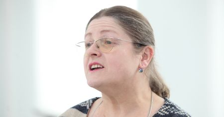Schetyna pisze o "fatalnej" polityce PiS i wieszczy Polexit. Pawłowicz niezrażona: "buńczuczne okrzyki"