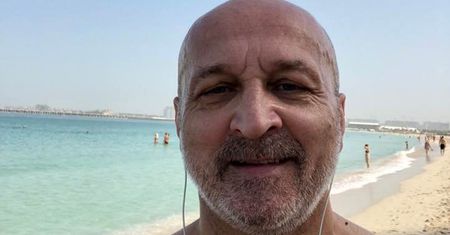 Kazimierz Marcinkiewicz pokazuje mięśnie. Świetna forma byłego premiera przed zawodami Ironman