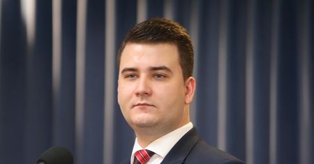 Gen. Piotr Pytel zatrzymany. Zareagował też Bartłomiej Misiewicz