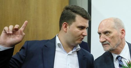 Bartłomiej Misiewicz deklaruje gotowość powrotu do polityki. "Teraz i w każdym momencie"