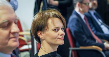 PKB Polski. Pozostaniemy unijnymi czempionami, ministerstwo się cieszy