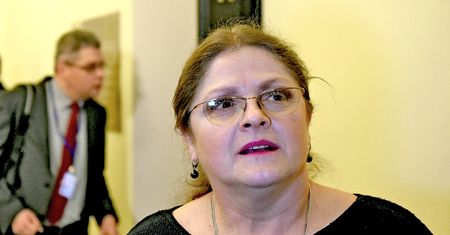 Pawłowicz przestrzega przed marszem opozycji. Wylicza, dlaczego nie warto w nim iść