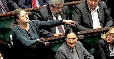 Tych słów z przeszłości Pawłowicz może żałować. Tak mówiła o protestach