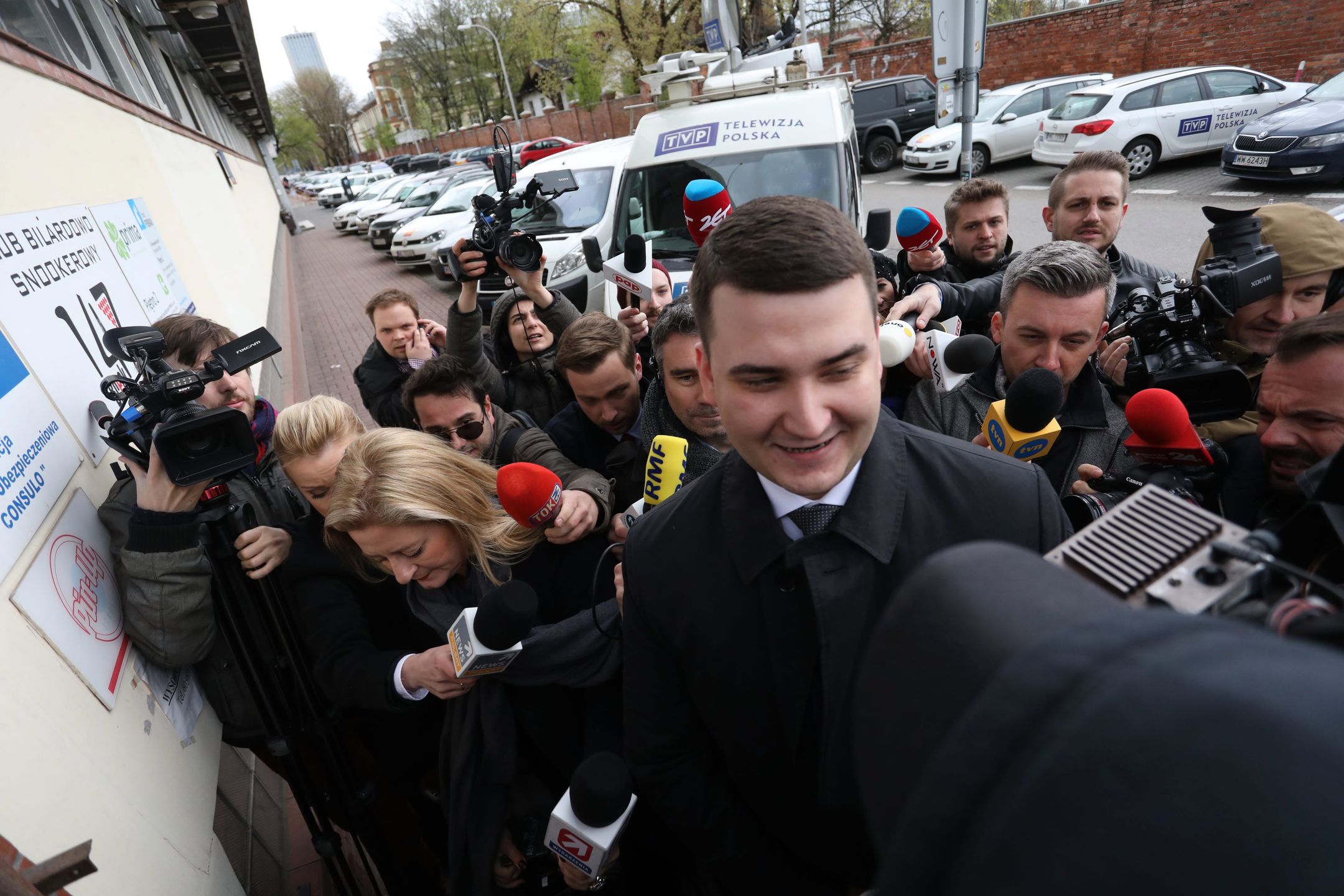 Edukacja Bartłomieja Misiewicza wzbudzała liczne kontrowersje