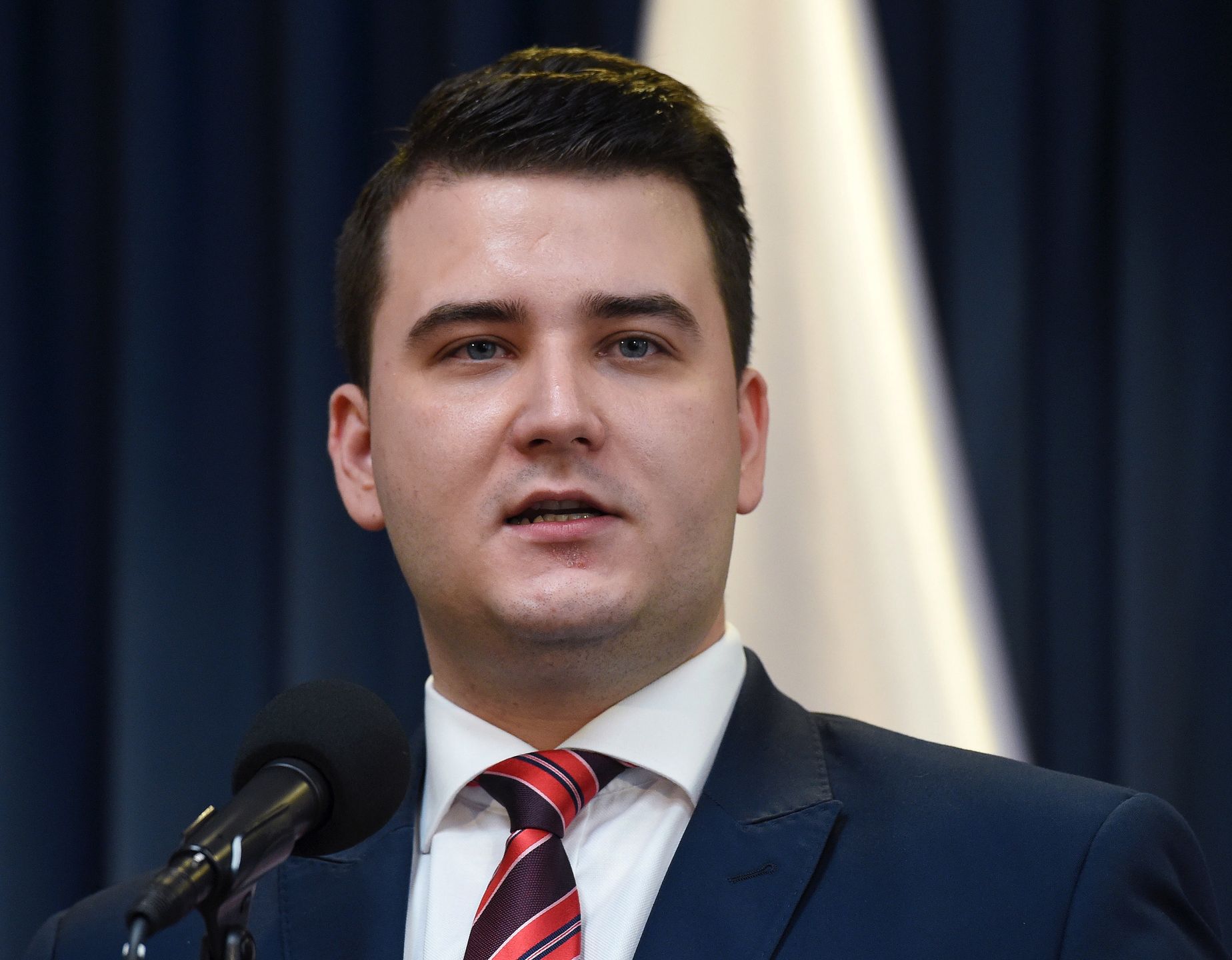 Bartłomiej Misiewicz na razie nie chce wracać do polityki