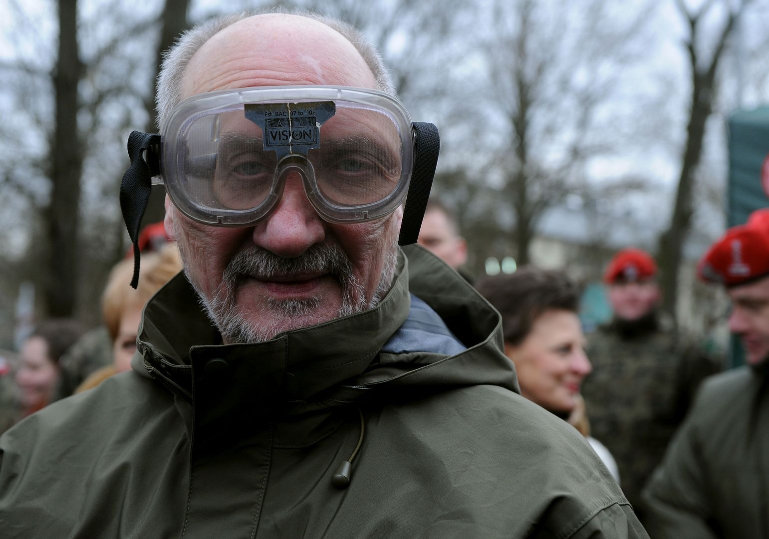 Antoni Macierewicz w "Radiu Maryja" o "stwarzaniu fałszywej rzeczywistości" przez cybernetykę