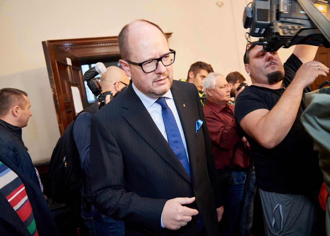 Adamowicz stawia Platformę pod ścianą. Gdańsk czeka bratobójcza wojna?