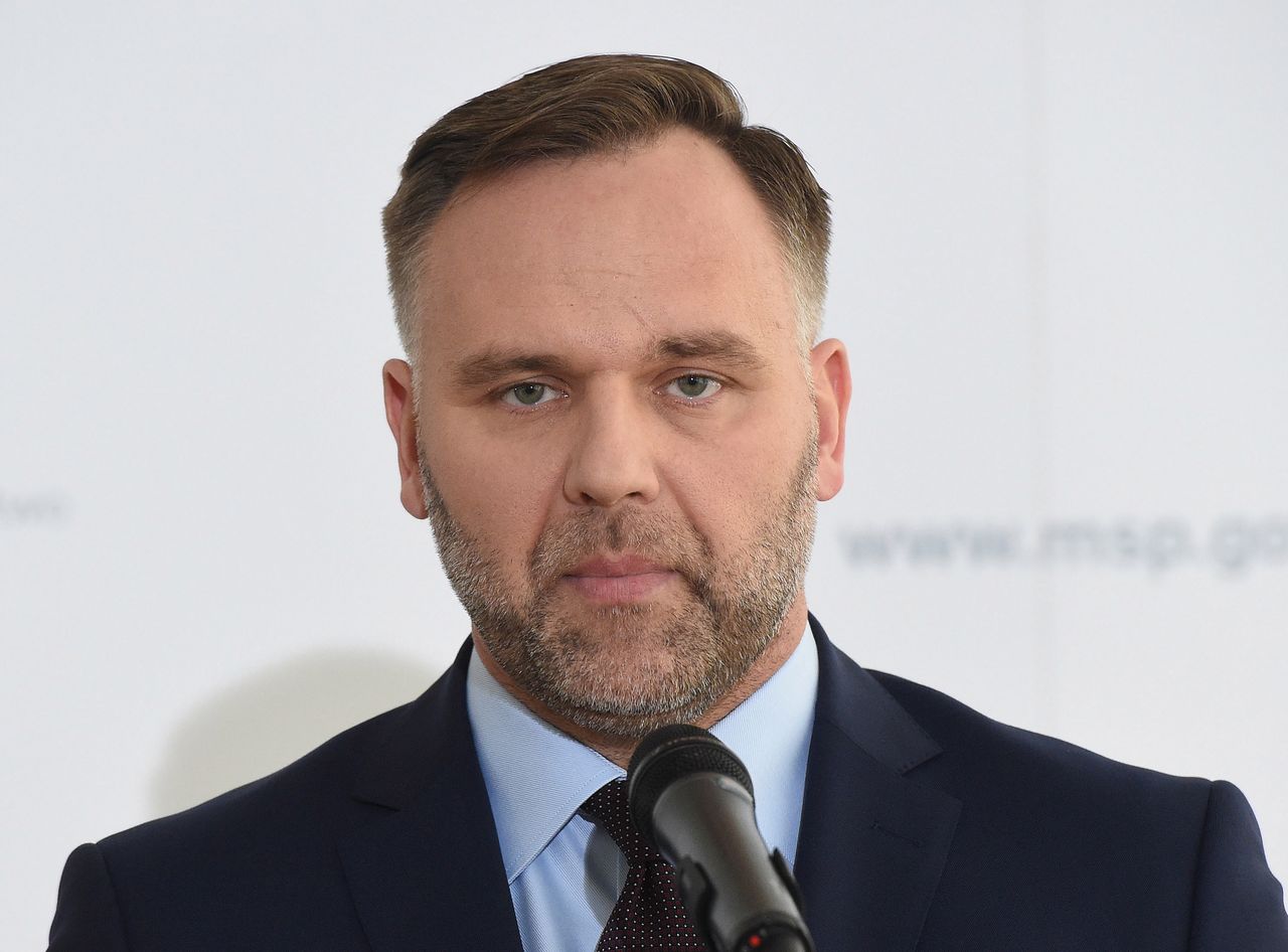 Były minister skarbu Dawid Jackiewicz walczy z rakiem. "Koledzy z PiS go opuścili"