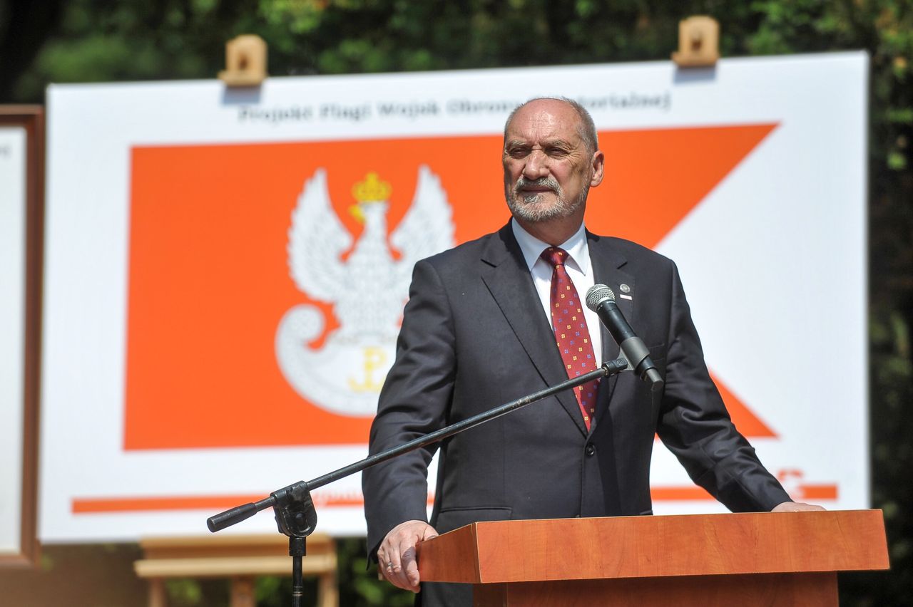 MON wysłał prezydentowi listę awansów generalskich. To głównie ludzie Antoniego Macierewicza