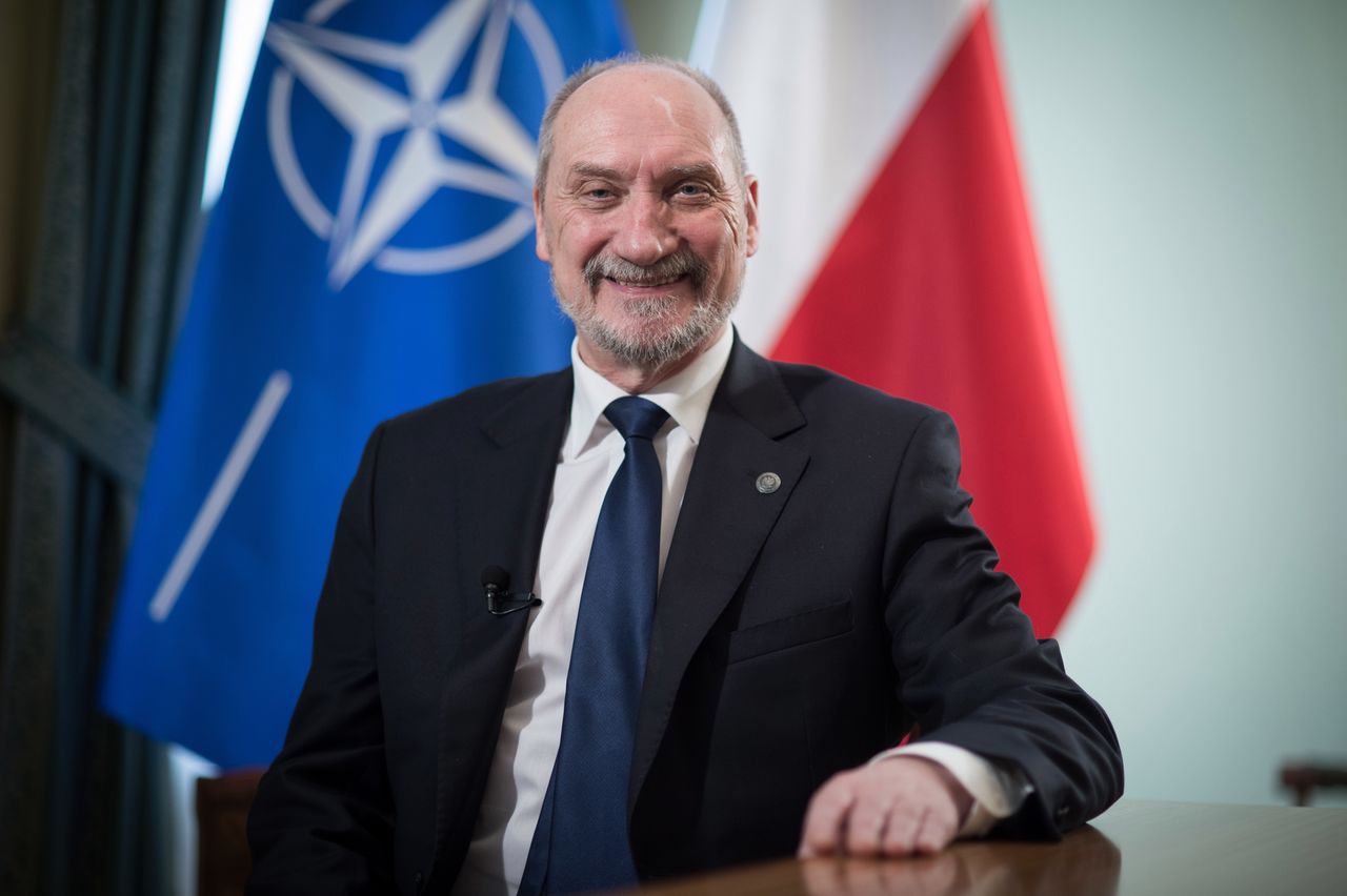 Tak Macierewicz chciał dopiec Owsiakowi. Wydali fortunę, zebrali grosze