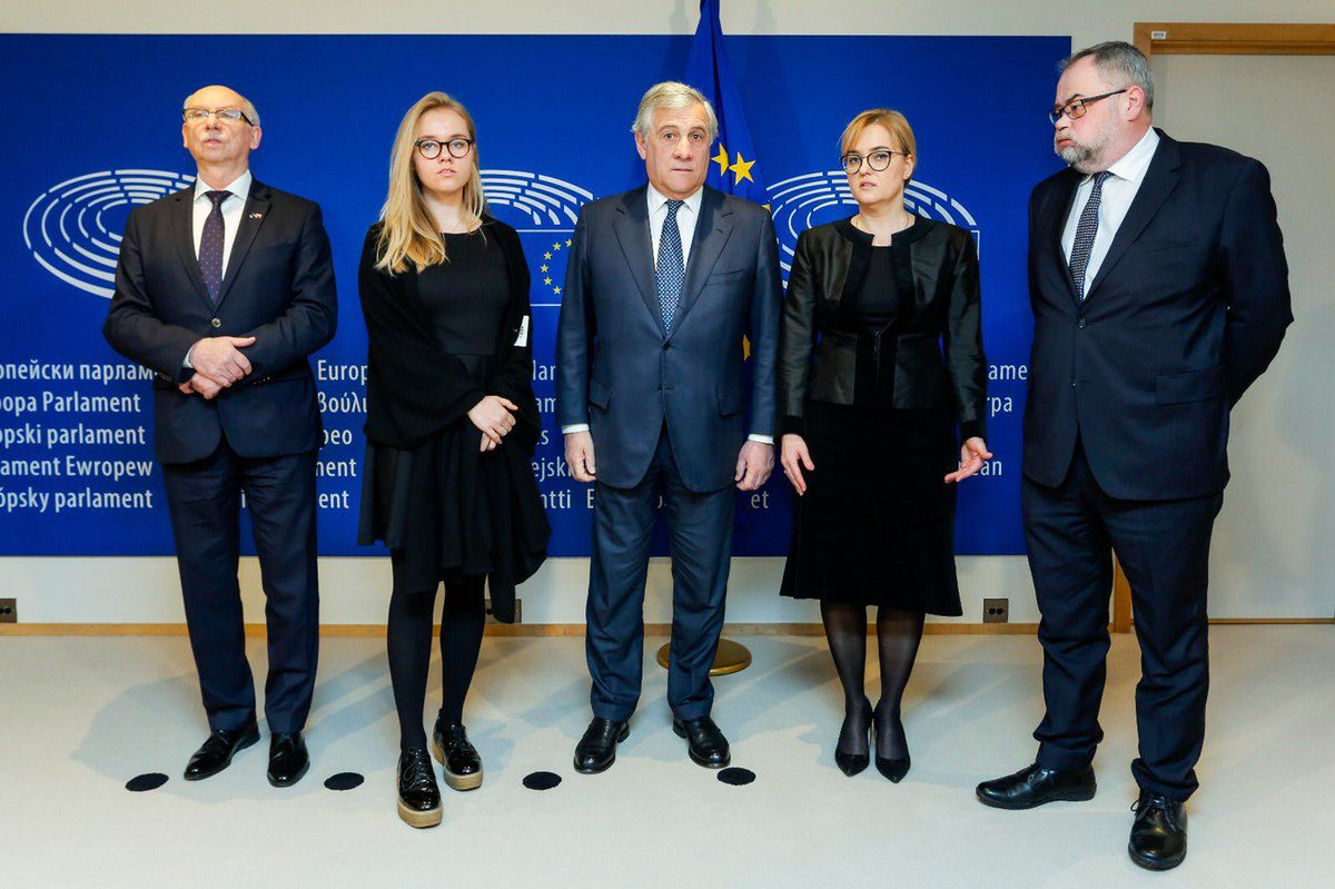 Magdalena Adamowicz z rodziną w Brukseli. Spotkali się z szefem PE