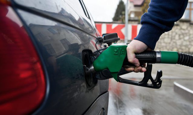 Jakość paliwa w 2013 roku: raport UOKiK-u