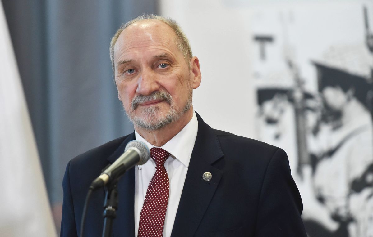 Eksperci od katastrofy smoleńskiej są zastraszani? Antoni Macierewicz komentuje