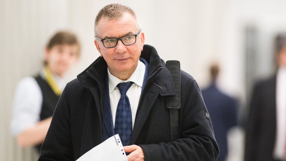 Rzecznik małych i średnich przedsiębiorców mówi o zniesieniu ważnej bariery w działalności małych firm.