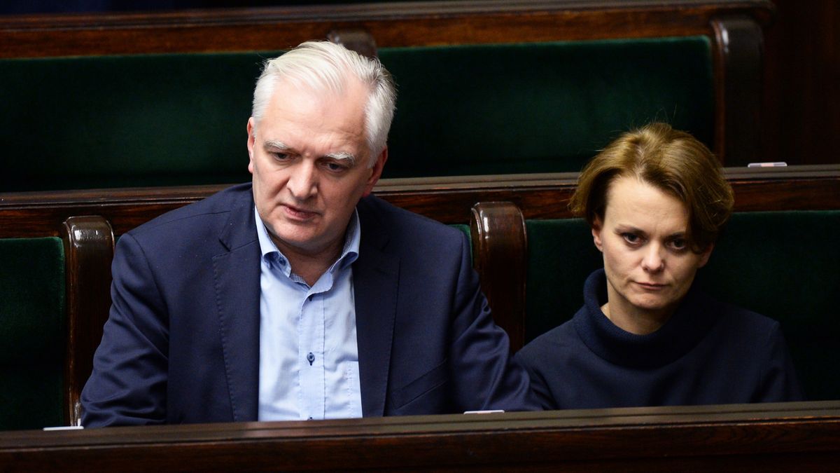 Jadwiga Emilewicz i Jarosław Gowin w Sejmie. 