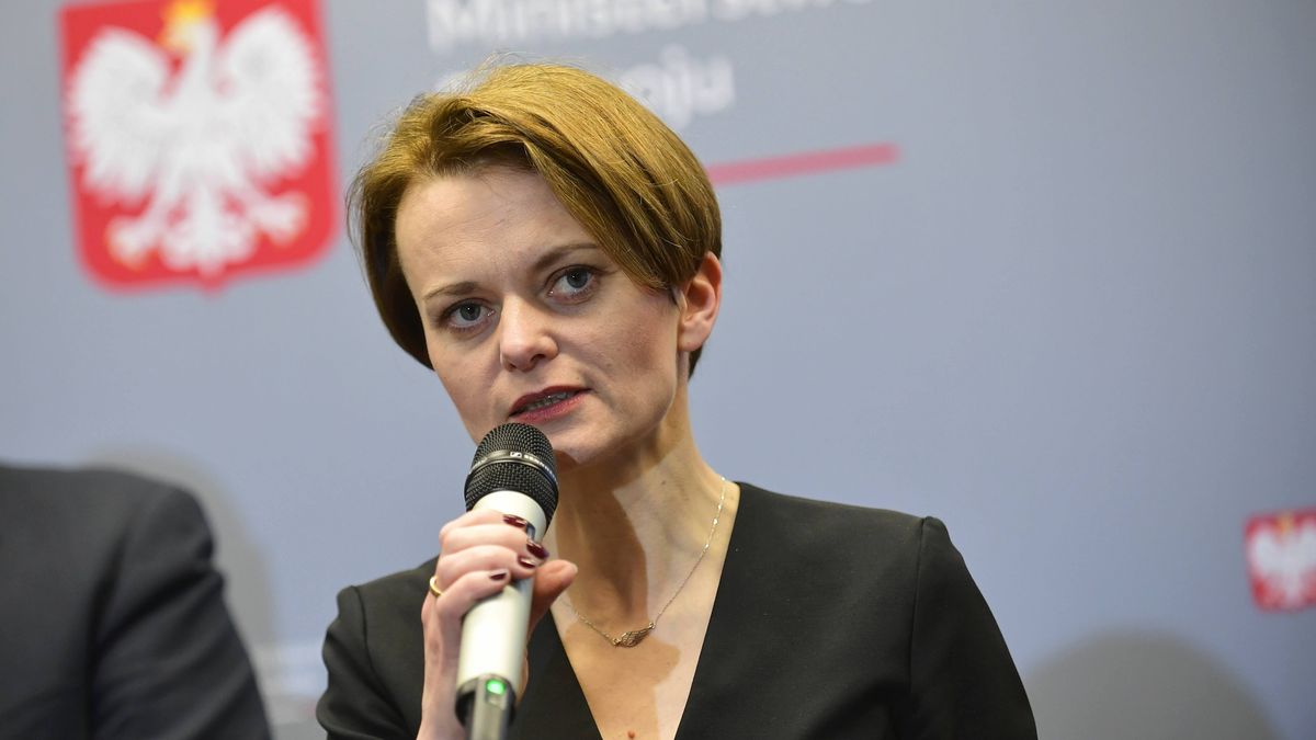 Jadwiga Emilewicz zapowiedź nowych przepisów nazwała "bezprecedensowym ruchem, jaki nigdy nie został wykonany"