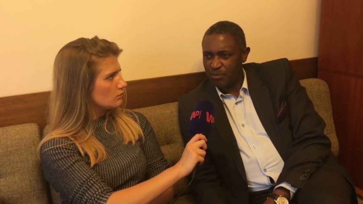 Poseł Killion Munyama mówi o rasistowskich komentarzach na Facebooku