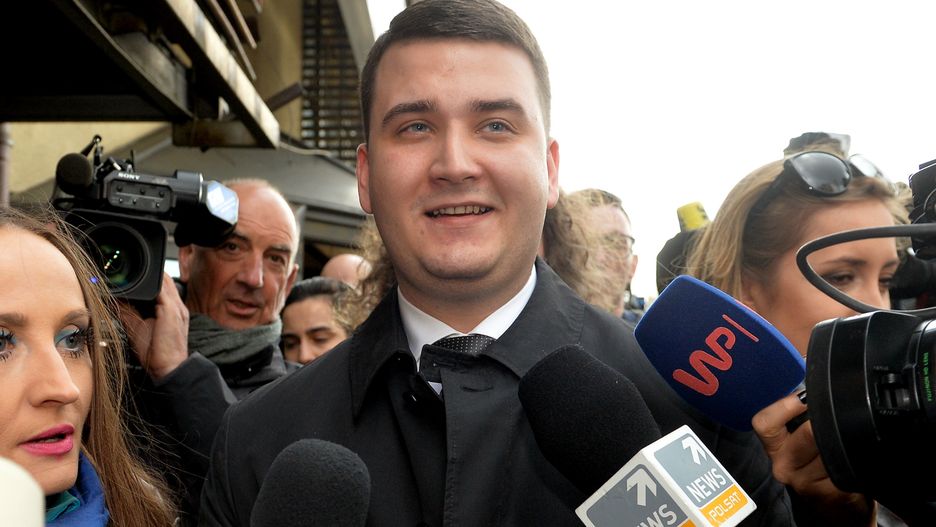 W MON zarabiał 12 tys. złotych brutto