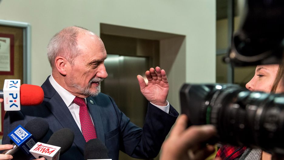 Macierewicz mówił o "brutalnym ataku" mediów