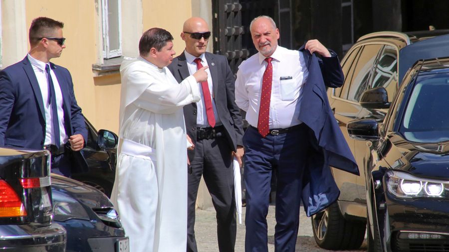 Szef MON na Jasnej Górze 9 lipca