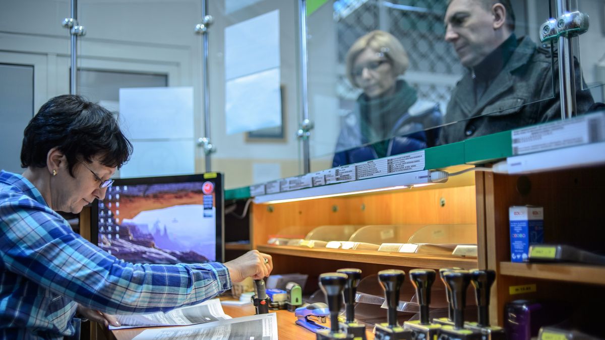 Jak mówi nam rzecznik Ministerstwa Finansów Paweł Jurek, urzędnicy mają otrzymać wyrównanie.