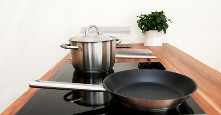 Płyta gazowa, ceramiczna czy indukcyjna - co się bardziej opłaca?