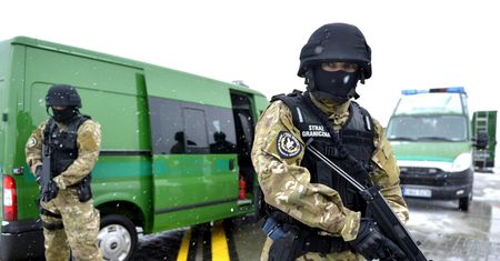 Są zarzuty dla 34 osób za udział w grupie przestępczej