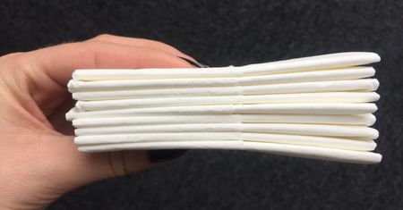 Tak się kroi zakatarzonych. Myślisz, że kupujesz paczkę 10 chusteczek? Producenci mają na to patent