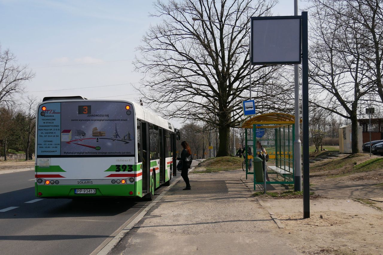 System Dynamicznej Informacji Pasażerskiej później niż planowano