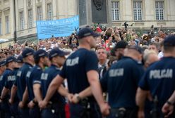 Na miesięcznicy było 2 300 policjantów. To więcej, niż na meczu podwyższonego ryzyka