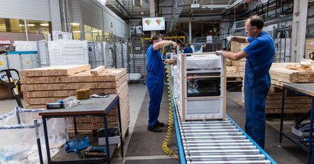 Amica idzie w kierunku robotyzacji. Do 2023 roku wyda 500 mln zł