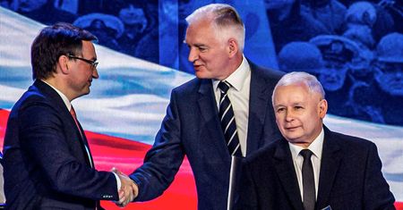 Koniec impasu. Zjednoczona Prawica ma nową umowę koalicyjną