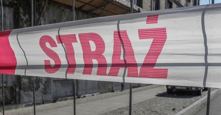 Świętochłowice. Ewakuacja 17 osób z zawalonej kamienicy