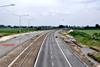 "100 obwodnic". PiS odgrzewa szumną obietnicę. Szczegółów wciąż brak