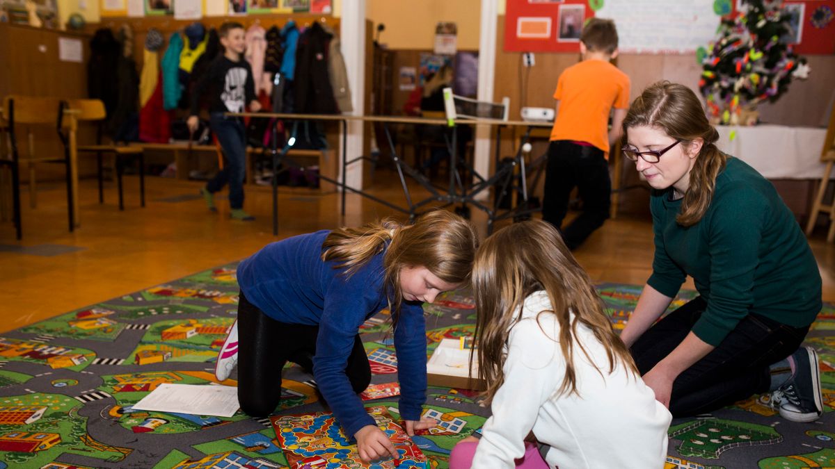 Nie wszystkie dzieci mogą w pełni korzystać ze szkolnych świetlic. Powód? Brak miejsc