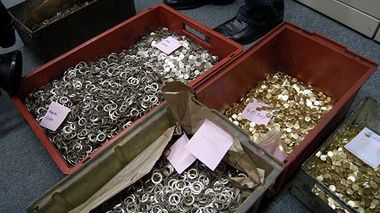 Materiały do produkcji fałszywych monet