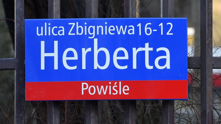 Zbigniew Herbert bez ulicy w Warszawie