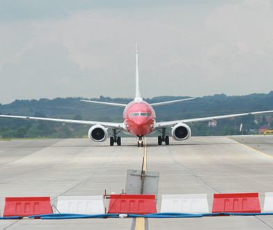 Pilot oślepiony wiązką lasera. Startował samolotem z Balic