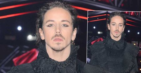 Michał Szpak w "The Voice of Poland": góra skromna, za to dół... Zaszalał jak nigdy
