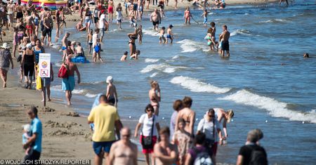 Bałtyk. Sinice zniknęły. Wszystkie kąpieliska są czynne