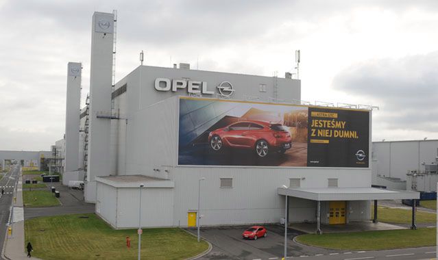 Przerwy produkcyjne w polskich fabrykach aut