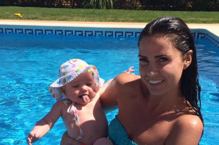 Katie Price chce adoptować 6 dziecko!