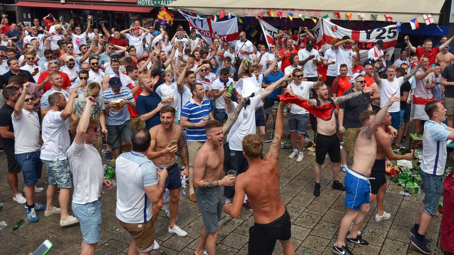 Według moich rozmówców piłka nożna jest jedynym, co zostało Anglikom w życiu