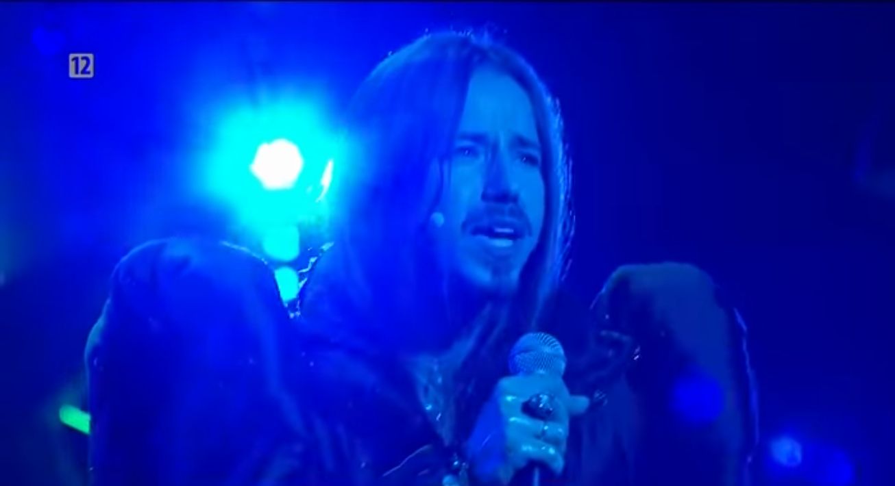 Michał Szpak zaśpiewał nowy singiel.